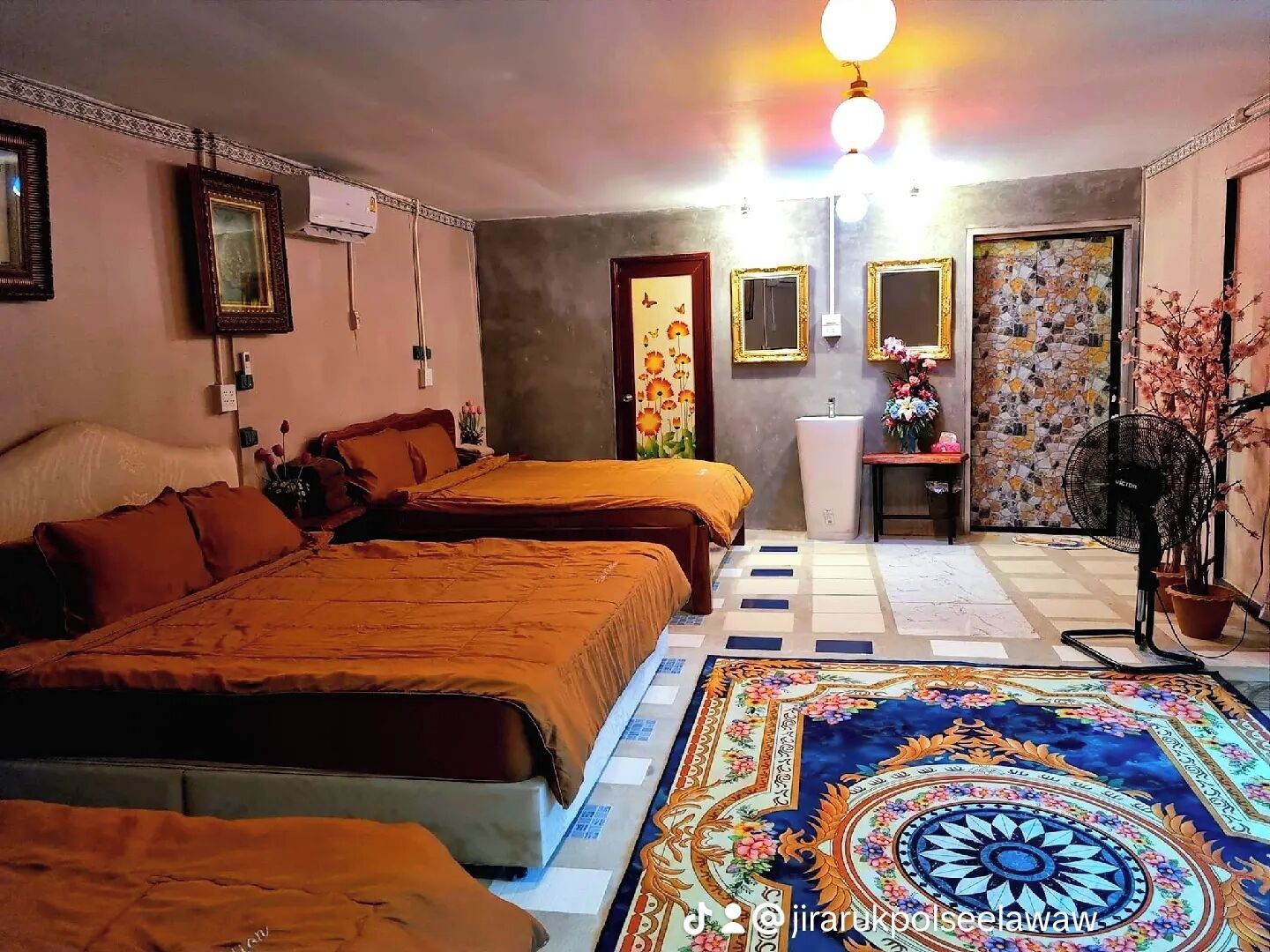 Bungalow Basic, pemandangan bukit | Kamar mandi | Perlengkapan mandi gratis, pengering rambut, sandal, dan sabun