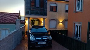 Property grounds - Casa Mariño (Goyanes)