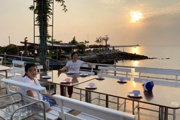 Outdoor pool - One SeasonPool Villa (Sattahip)