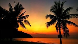 Beach - One SeasonPool Villa (Sattahip)