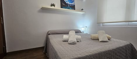 1 chambre, Wi-Fi gratuit, draps fournis