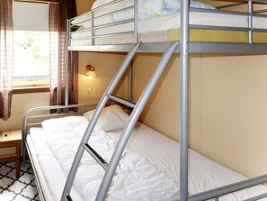 4 bedrooms, Internet