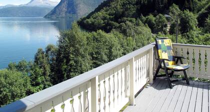 Hovsfjellet by Interhome
