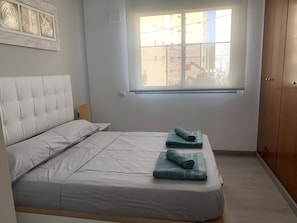2 camere, ferro/asse da stiro, Wi-Fi gratuito, lenzuola