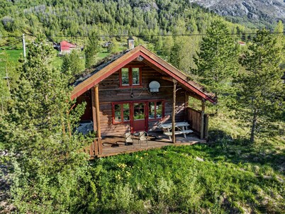 Vacation home Lona by Interhome