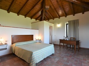 2 chambres, fer et planche à repasser, Wi-Fi