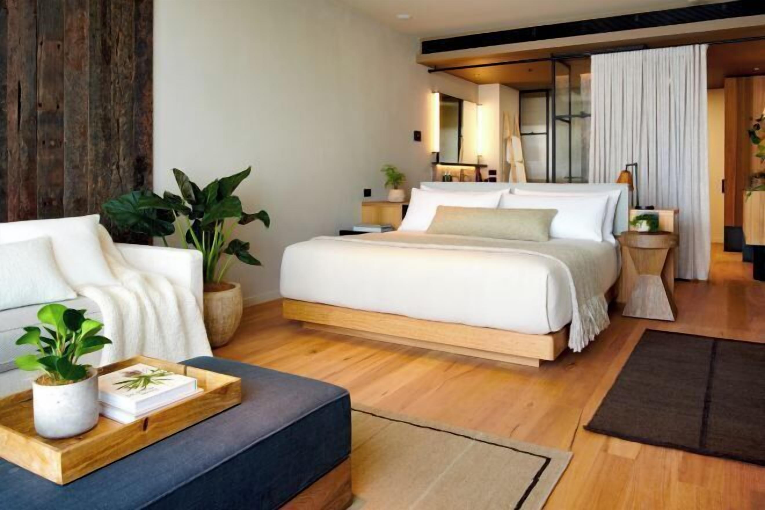 Premium bedding, minibar, in-room safe, individually decorated