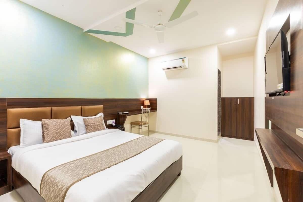 ห้องดีลักซ์ดับเบิล | โต๊ะทำงาน, Wi-Fi ฟรี