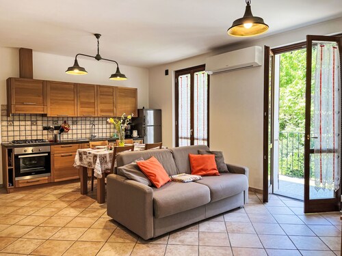 Acero (SBO104) by Interhome