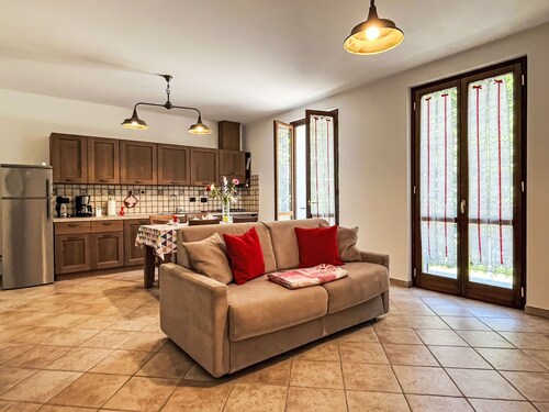 Sambucco (SBO102) by Interhome