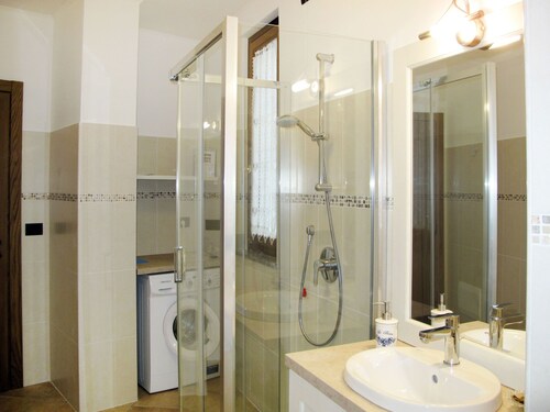 Quercia (SBO100) by Interhome