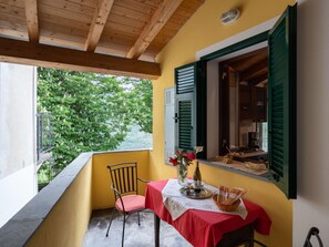 Outdoor dining - Ca' da Prima Porta (VLO131) by Interhome (Valloria)