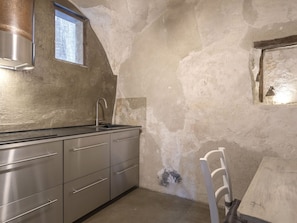 Fridge, oven, dishwasher, high chair