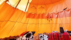 Telt – comfort, hageutsikt | 1 soverom og sengetøy