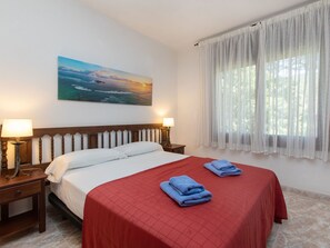 1 bedroom, iron/ironing board, WiFi