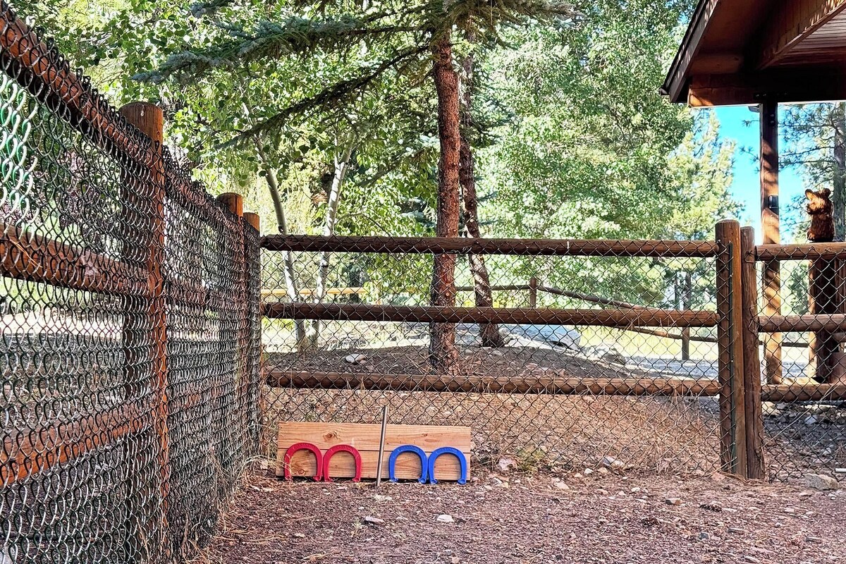 Photo 49 of Papas's Lodge By Destination Big Bear:Pet Friendly! Close to the Lake! Central A/C! 2 En-Suite Bedrooms! Hot Tub!