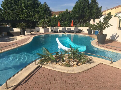 Grande Villa Luxe Piscine 360 m2 sur 1500 m2 Plage MER à 3 Minutes