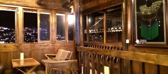 Xijiang Yunduan Fengling Evening Hotel