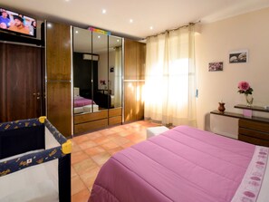 3 Schlafzimmer, Bügeleisen/Bügelbrett, WLAN