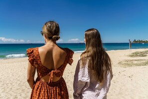 Beach nearby - Malakai Beach House at Dicky Beach (Caloundra Region)