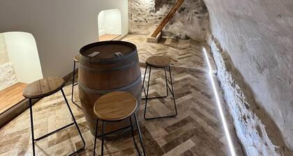 La Loge de l'Odéon-T3 + terrasse + cave-3 min à pied du centre ville 6 personnes