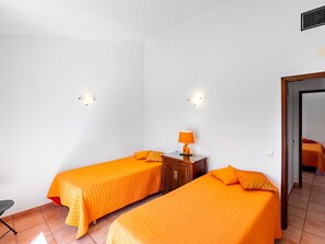 3 soverom, skrivebord og wi-fi