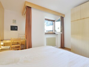 1 bedroom, WiFi - Apartment Lazzer by Interhome (Campitello)