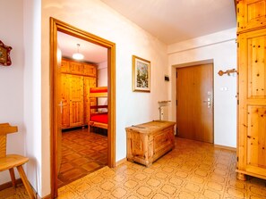 Interior - Mantina by Interhome (Moena)