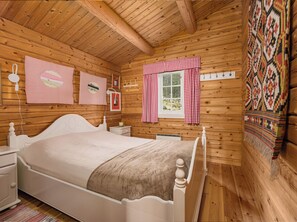 3 bedrooms