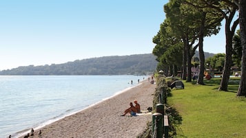 Vlak bij het strand
