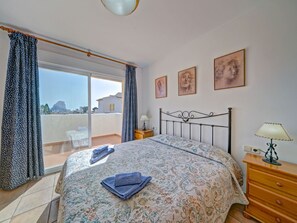 3 bedrooms, iron/ironing board, WiFi - Residencial Puerta de Calpe by Interhome (Calpe/Calp)