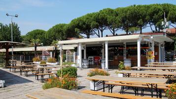 Restauration extérieure