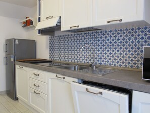 Fridge, microwave, dishwasher, toaster