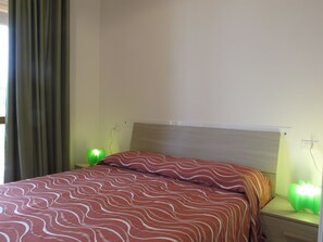 2 habitaciones y acceso a internet