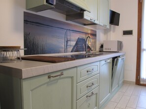 Fridge, microwave, dishwasher, toaster