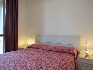 2 chambres, fer et planche à repasser, Wi-Fi