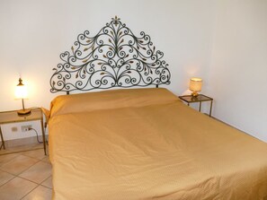 3 chambres, fer et planche à repasser, Wi-Fi