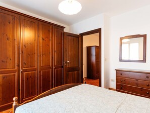 2 bedrooms, internet - La Vista (DIA142) by Interhome (Diano Marina)