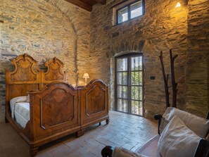 4 bedrooms, internet