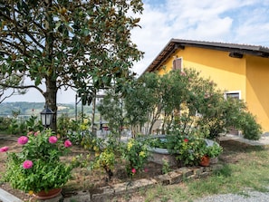 Property grounds - Agriturismo Colle di San Michele by Interhome (Vinchio)