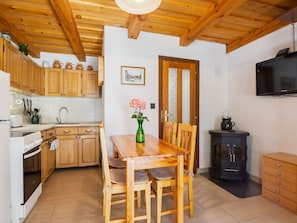 KĂŒhlschrank, Mikrowelle, Ofen, Toaster