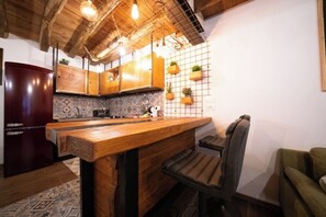 Uuni, liesi, astianpesukone