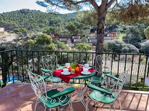 Outdoor dining - S'Olivera Nº4 by Interhome (Sa Riera)