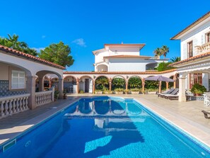 Pool - Vacation home Matos by Interhome (Cala Murada)