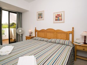 2 bedrooms, Internet