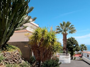 Property grounds - Cuevecitas by Interhome (Candelaria)