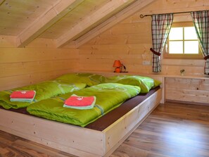 2 bedrooms, internet