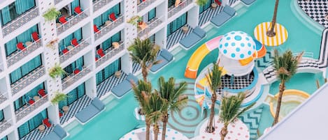 15 outdoor pools, pool umbrellas, sun loungers