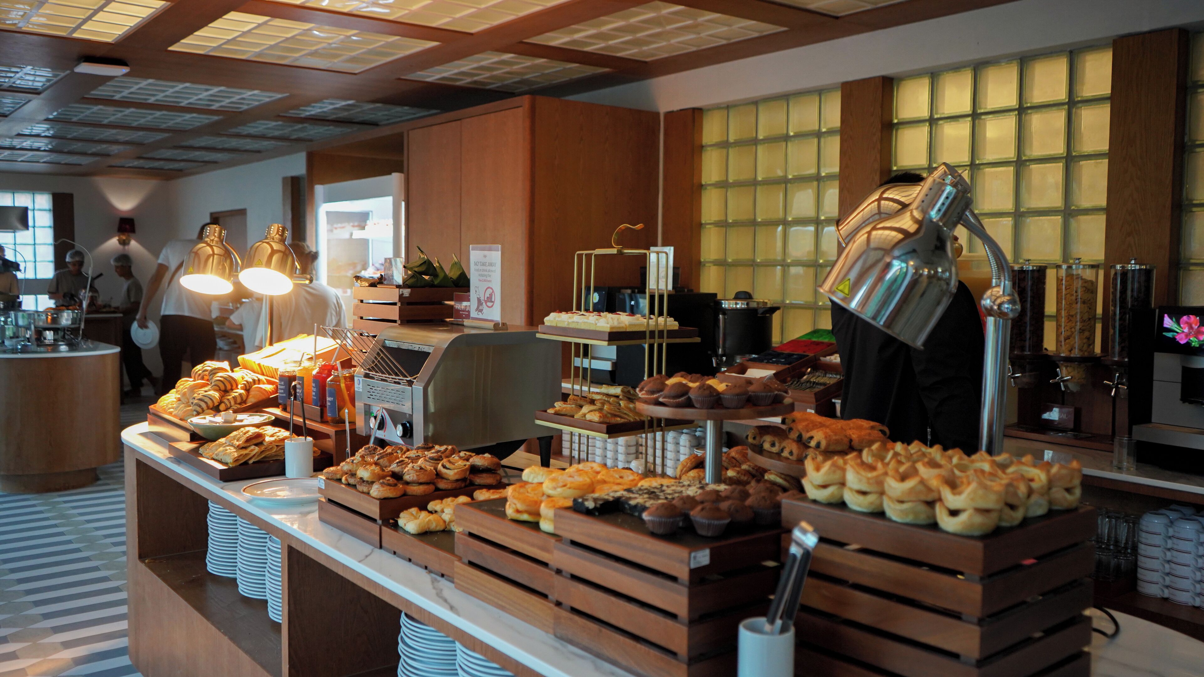 Daily buffet breakfast (THB 350 per person)