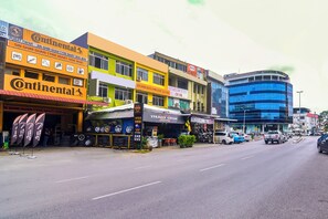 ด้านหน้าที่พัก